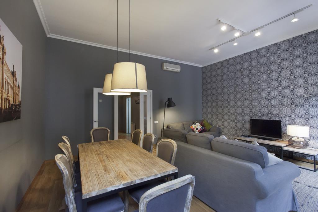 Short Stay Group Paseo De Gracia Serviced Apartments Barcelona Buitenkant foto