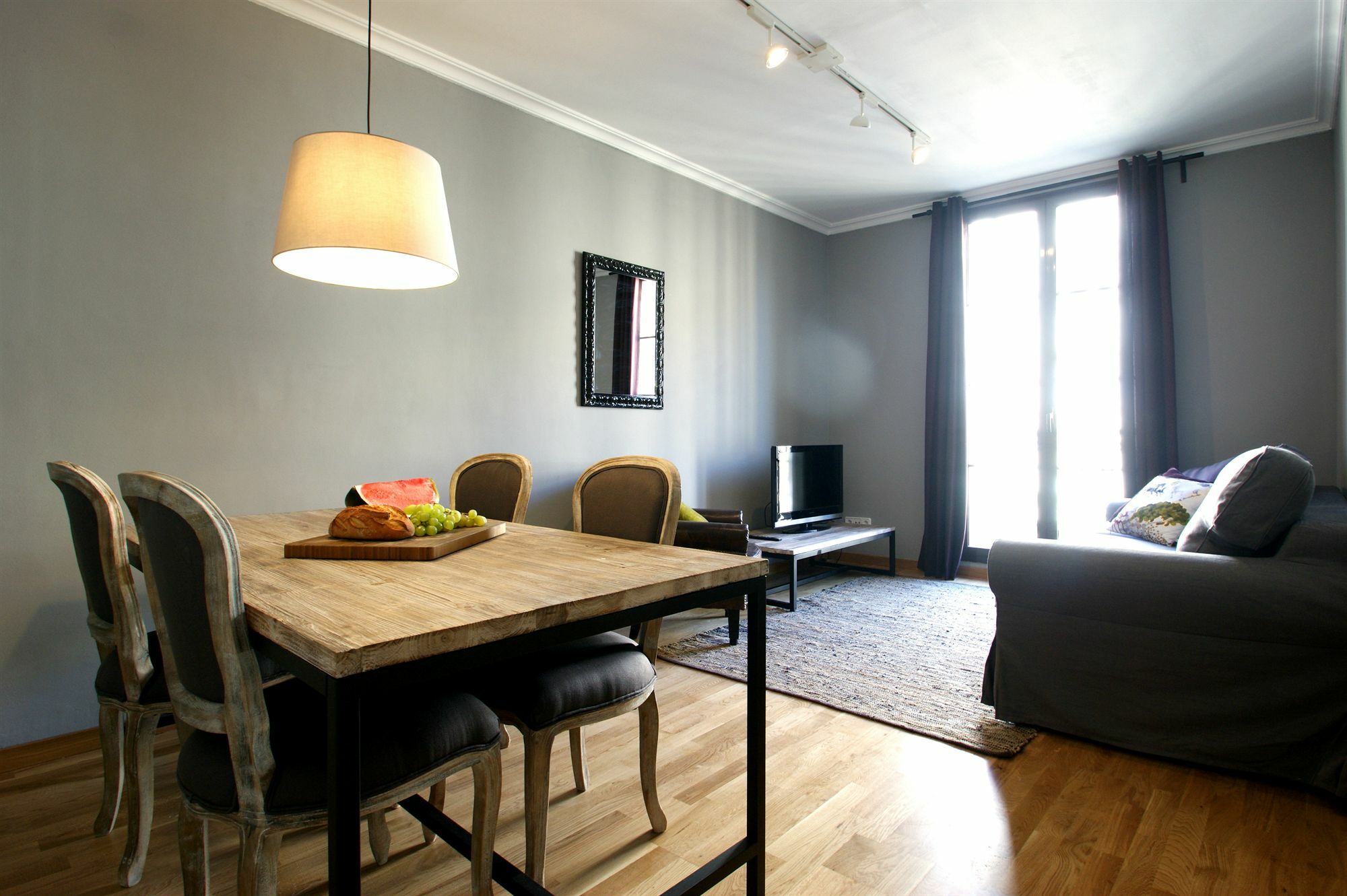 Short Stay Group Paseo De Gracia Serviced Apartments Barcelona Buitenkant foto