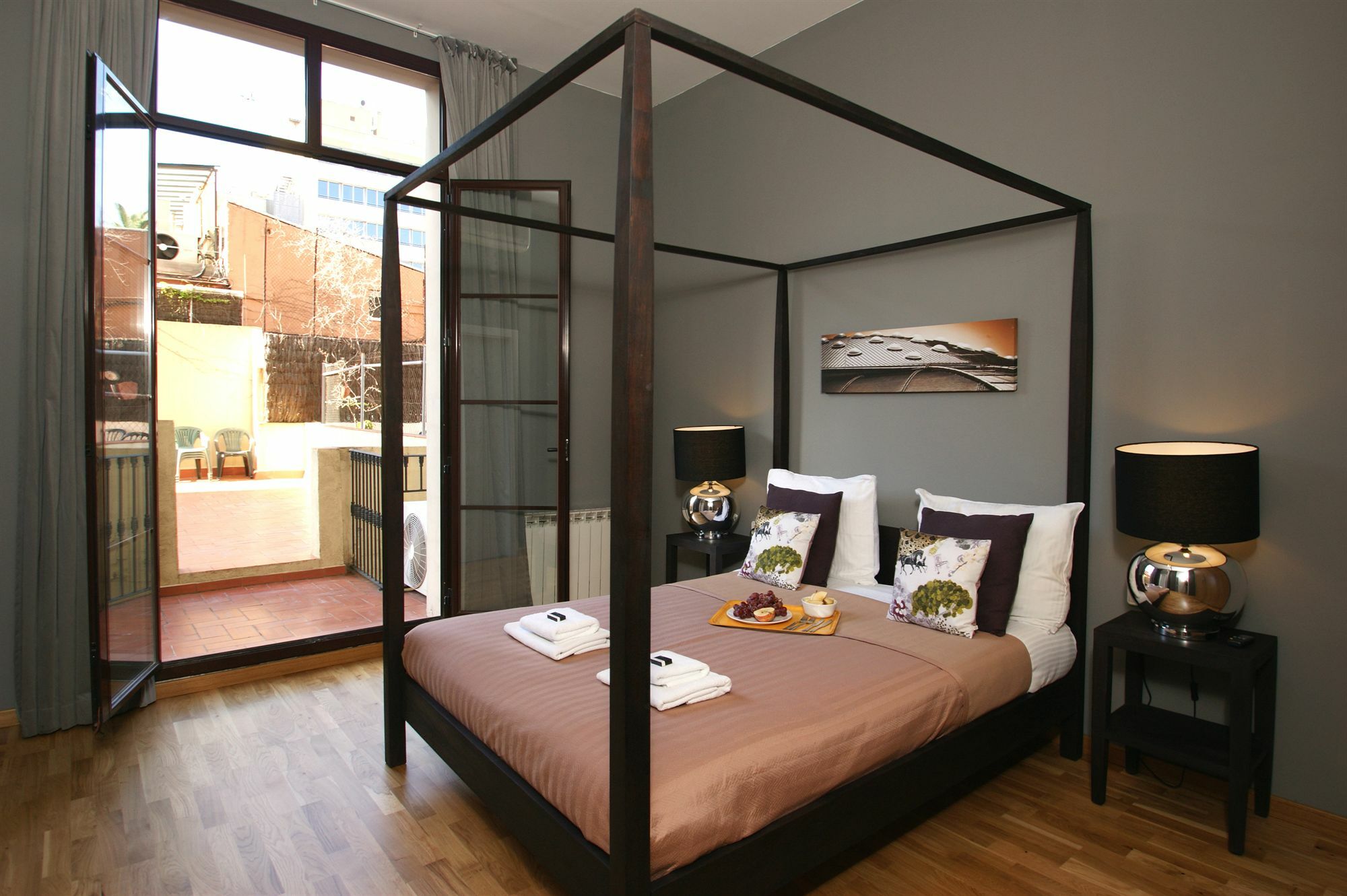Short Stay Group Paseo De Gracia Serviced Apartments Barcelona Buitenkant foto